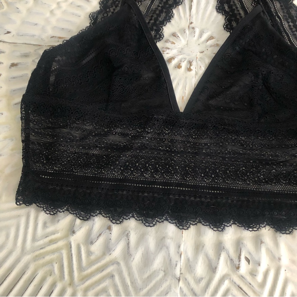 New Leto Collection Patterned Lace Keyhole Bralette Large - Picture 6 of 11